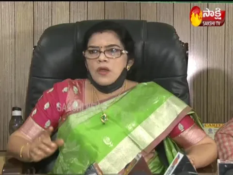Killi Krupa Rani Fire on Chandrababu Naidu