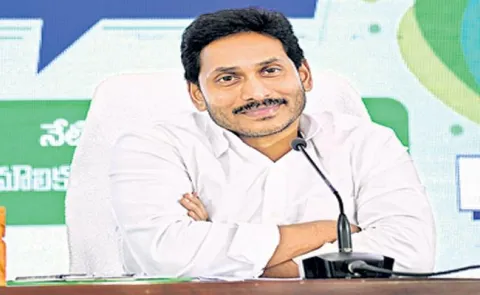 Survey report: YS Jagan, 4th most popular CM in India