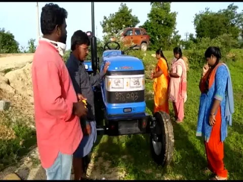 Sonu Sood Gifted Tractor Chittoor Farmer Nageshwar Rao