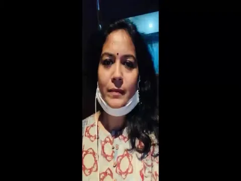 Singer Sunitha Angry At Fake Singer Says On Facebook Live 
