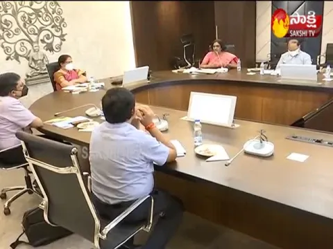AP CS Neelam Sahni Meeting On Central Committee Tour On Floods