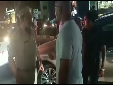 MP Dharmapuri Arvind Fires On Police