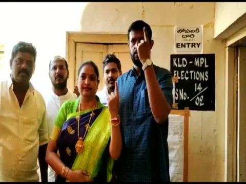 Anantapur District: MLA Ushasri Charan Exercised His Right To Vote