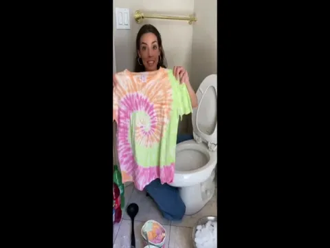 Viral Video: Woman Makes Party Drink in Toilet Bowl 