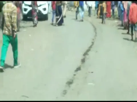 Viral Video: Mob Attacks Vaccine Team In Ujjain, Madhya Pradesh