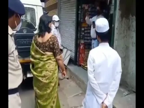 Viral Video: Shajapur Additional Collector Slapping Man Violation Lockdown Restrictions