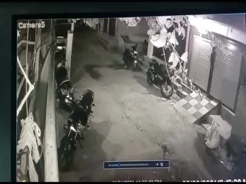 Telangana: Lotty Gang Terror Night Time In Balapur Area In Hyderabad
