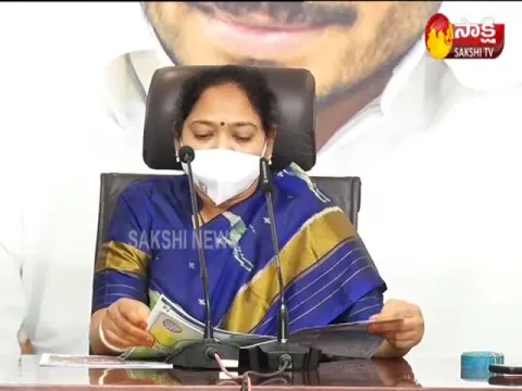 AP Home Minister Mekathoti Sucharitha Press Meet At Tadepalli
