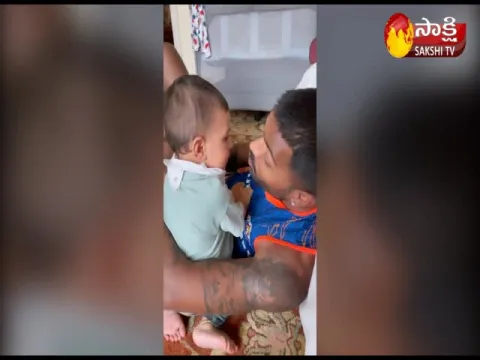 Hardik Pandya Cuddling With Son Agastya Adorable Video