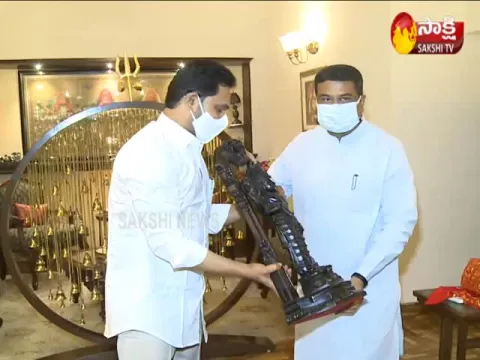 AP CM Jagan Meets Central Minister Dharmendra Pradhan