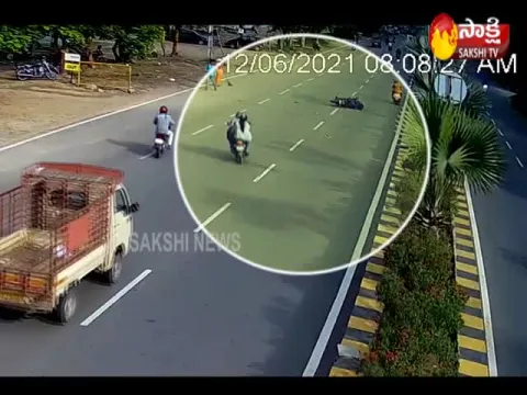 Road Accident At Rayadurgam