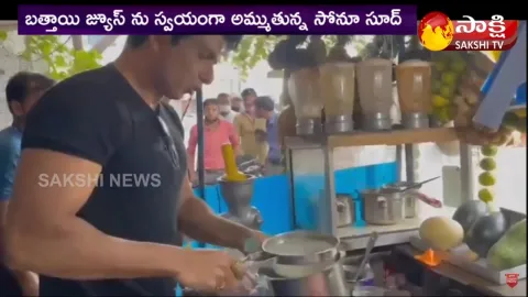 Viral Video: Lockdown Hero Sonu Sood Selling Mosambi Juice