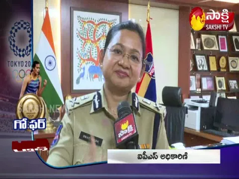 IPS Officer Swati Lakra Congratulated to PV Sindhu