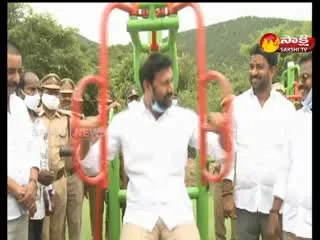 MP Avinash Reddy Inaugurates Open Gym