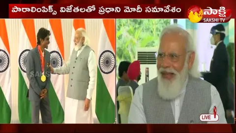 pm modi meets to tokyo paralympics winners
