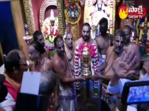 IPL Trophy Pooja