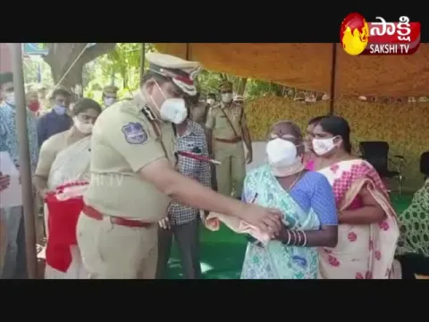 Garam Garam Varthalu: Rachakonda CP Mahesh Bhagwat Video Gone Viral
