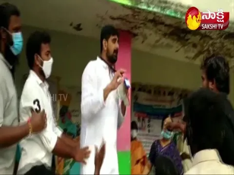 Huzurabad Bypoll: Villagers Stopped Kaushik Reddy