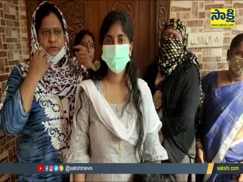 Women Protest In Front Of Husband Over harassment In Hyderabad
