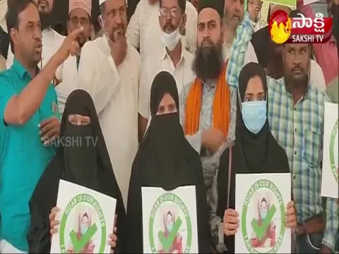 Priyanka Gandhi Vadra Comments on Karnataka Hijab Issue