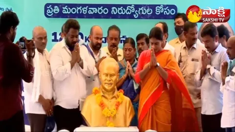 YS Sharmila Praja Prasthanam Padayatra Day 93 in Khammam District