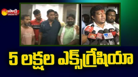 Minister Sidiri Appalaraju Visits Bear Attack Victims in Medicover Hospital