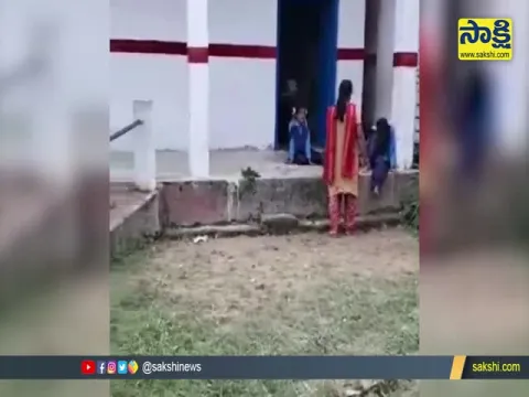 Students Suddenly Started Screaming And Shouting In Uttarakhand Video Gone Viral