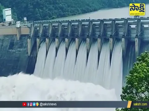 Heavy Flood Water In Srisailam Dam