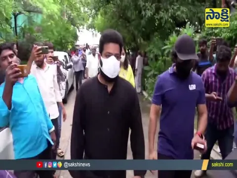 Jr NTR Visits Uma Maheswari Home With Wife Pranati