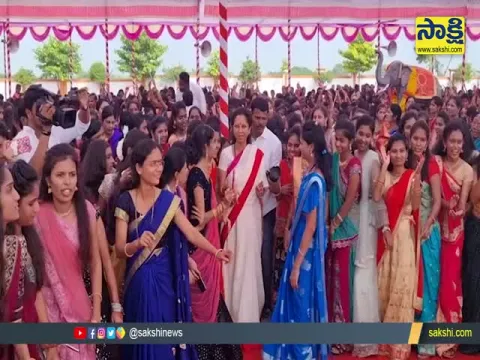 Have Ever Seen Baramati MP Supriya Sule Garba Dance Navratri Utsav 2022