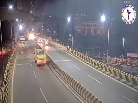 Cyberabad Traffic Police: Road Accident at Cyber Towers Flyover