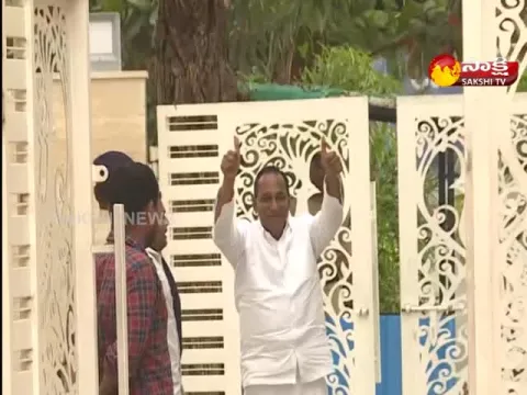 Hyderabad: IT Raids on Malla Reddy House