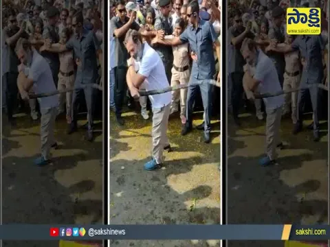 Rahul Gandhi Turns Potharaju At Bharat Jodo Yatra
