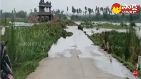 Musi River Flowing From The Top Of The Bridge At Yadadri Bhuvanagiri District