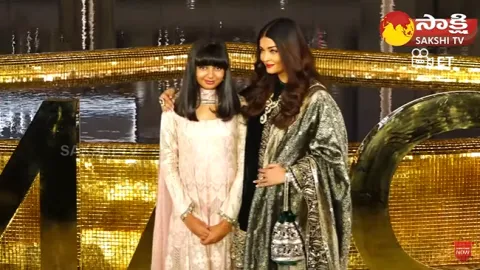 Aishwarya Rai Bachchan with Daughter Aradhya at Nita Mukesh Ambani Cultural Centre