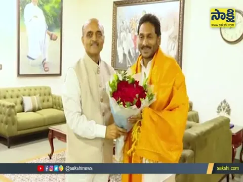 Union Minister Bhagwat Kishanrao Meets CM YS Jagan Mohan Reddy