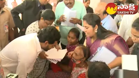 CM Jagan Shows His Humanity In Parvathipuram Manyam District Tour 