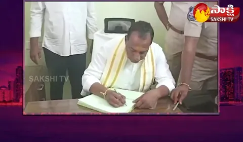 Minister Malla Reddy Asking For Police Spelling