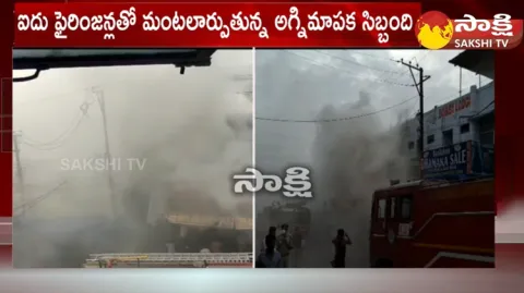 Massive Fire Incident In Secundrabad Palika Bazar