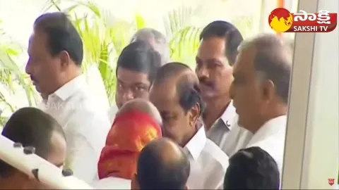 CM KCR Flags off 204 Ambulances And 228 Ammavodi Vehicles