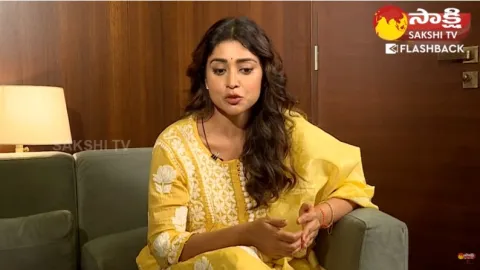 Actress Shriya Saran Ignores Her Husband Topic