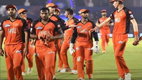 Sunrisers Hyderabad Set to Axe Brian Lara After Below Par IPL 2023 