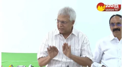 Vundavalli Aruna Kumar Sensational Comments On Ramoji Rao - Sakshi