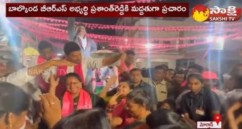 MLC Kalvakuntla Kavitha Dance To Gulabila Jendale Ramakka Song 