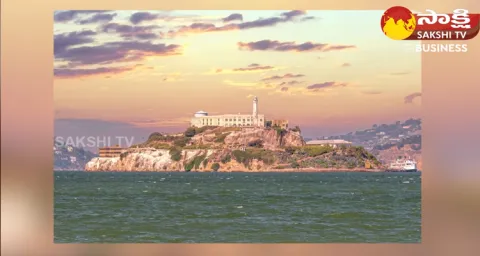 San Francisco Bays Red Rock Island Is For Sale For 200 Crore 