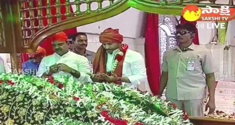 CM YS Jagan Visited Ameen Peer Pedda Dargah
