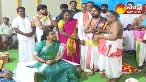 Minister RK Roja Participates Karthika Deepotsavam