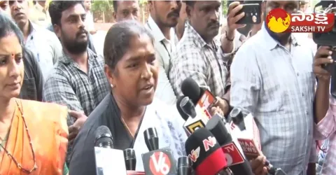 Minister Seethakka Counter to KTR