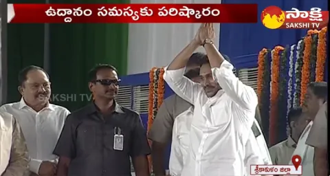 CM YS Jagan Grand Entry At Palasa Public Meeting