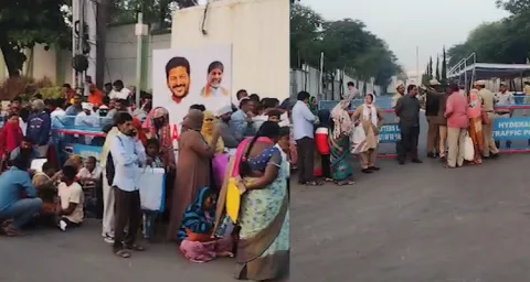 Huge Crowd Near Praja Bhavan 